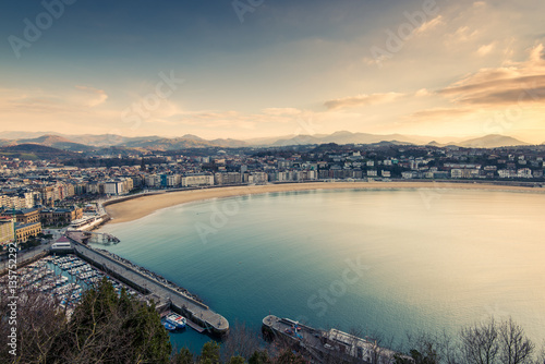 Fototapeta Toned and filtered San Sebastian panorama