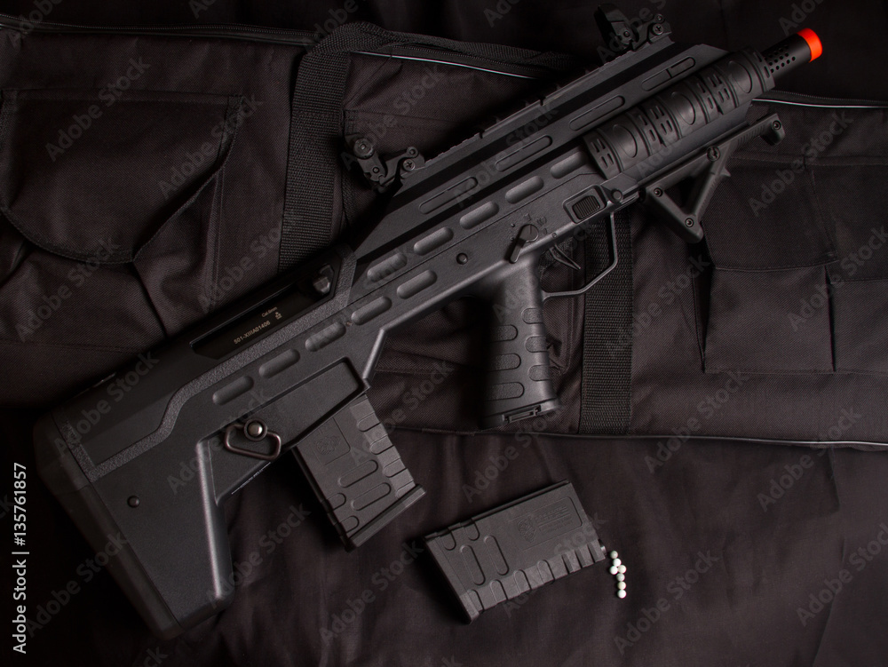 Guns and Fun Guns and Fun