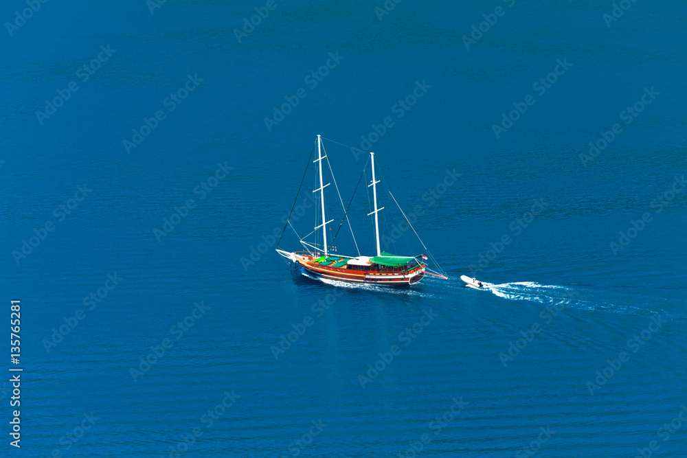 Fototapeta premium Yacht at sea