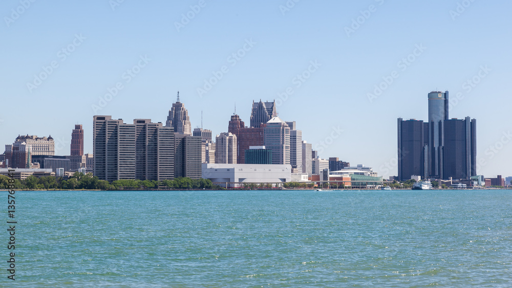 Skyline of Detroit, Michigan from Riverfront Trail, Windsor, Ontario.
