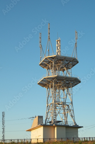 アンテナ / 電波塔