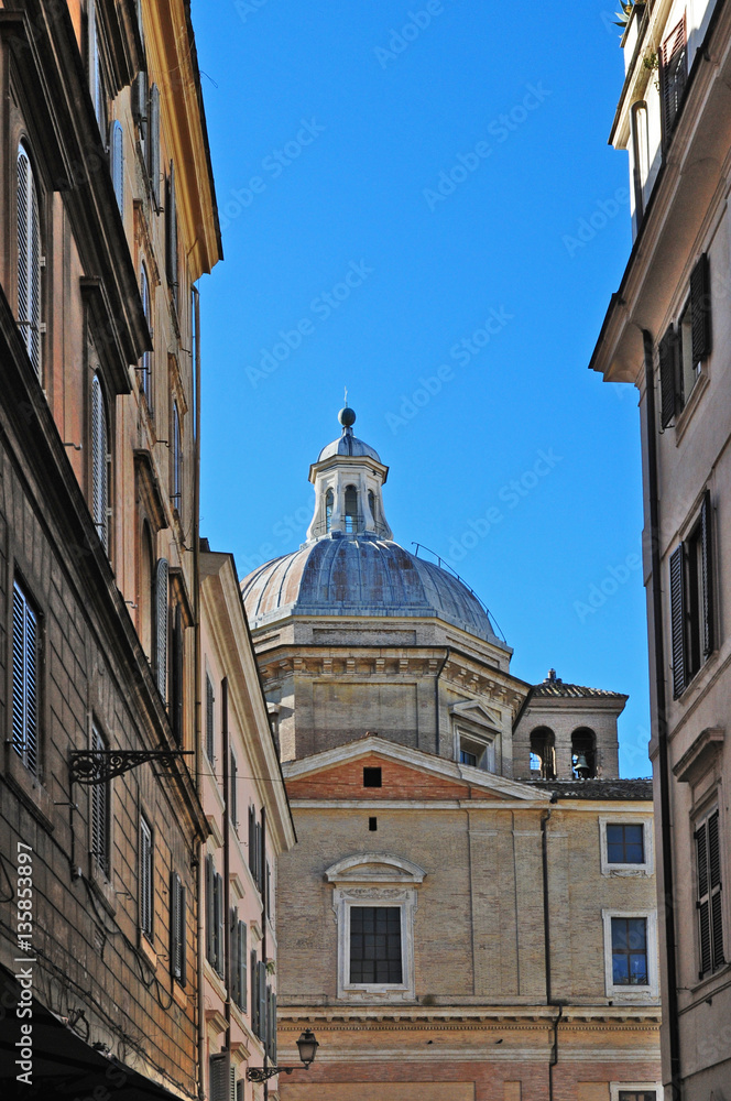 Roma, la chiesa di Santa Maria dei Monti