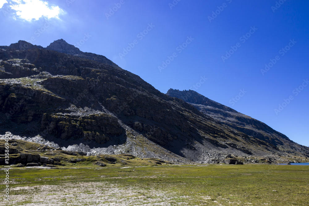 Scorci panoramici delle montagne viste dal vaccarone