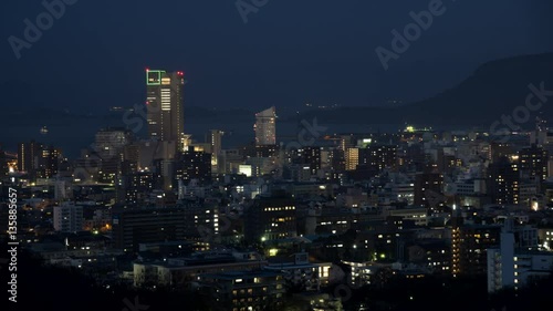Wallpaper Mural 夜景　香川県高松市街並み タイムラプス Torontodigital.ca