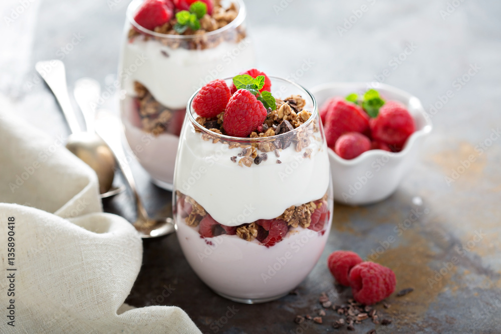 Yogurt parfait with raspberry and granola Yogurt parfait with raspberry and granola