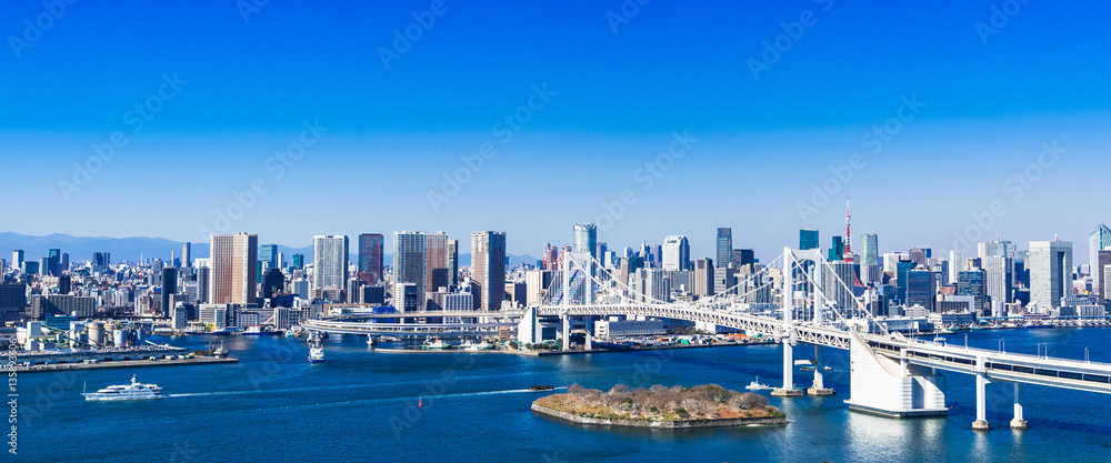 Fototapeta premium レインボーブリッジと東京ベイエリア