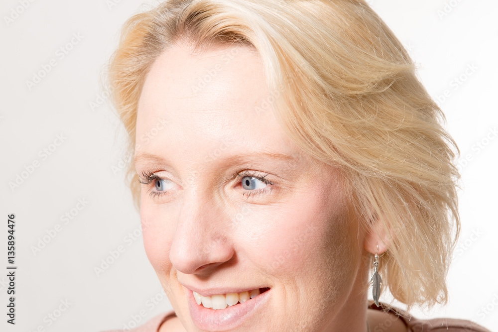 Naklejka premium Closeup of Blonde Lady Looking Away
