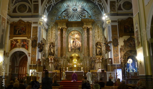 Heilige Messe in der Kathedrale von Sevilla