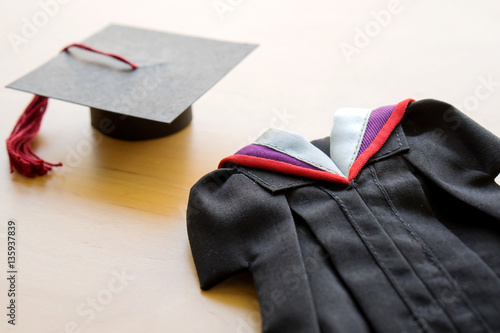 University, Adult Student, Graduation, Graduation Gown, High Sch © photobuay