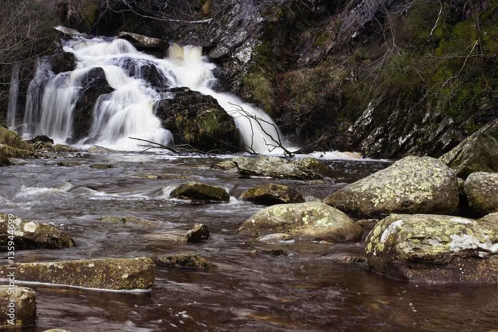Obraz premium Rhiwargor Waterfall in North Wales UK with a long exposure