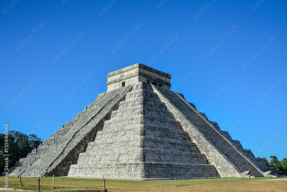 Chichen Itza Maya Pyramide, Yucatan, Mexiko