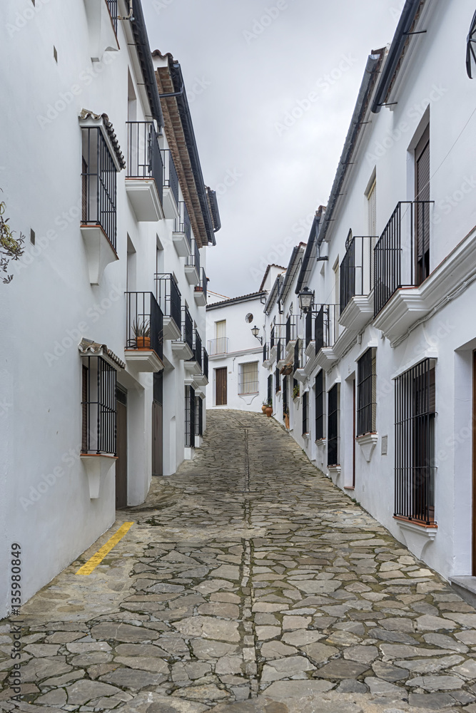 Típicas calles del municipio andaluz de Grazalema en la provincia de Cádiz