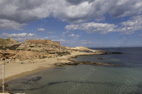 El Playazo de Rodalquilar beach and Arab fortress, Cabo de Gata Nijar Natural Park, Almeria Province, Andalucia, Spain