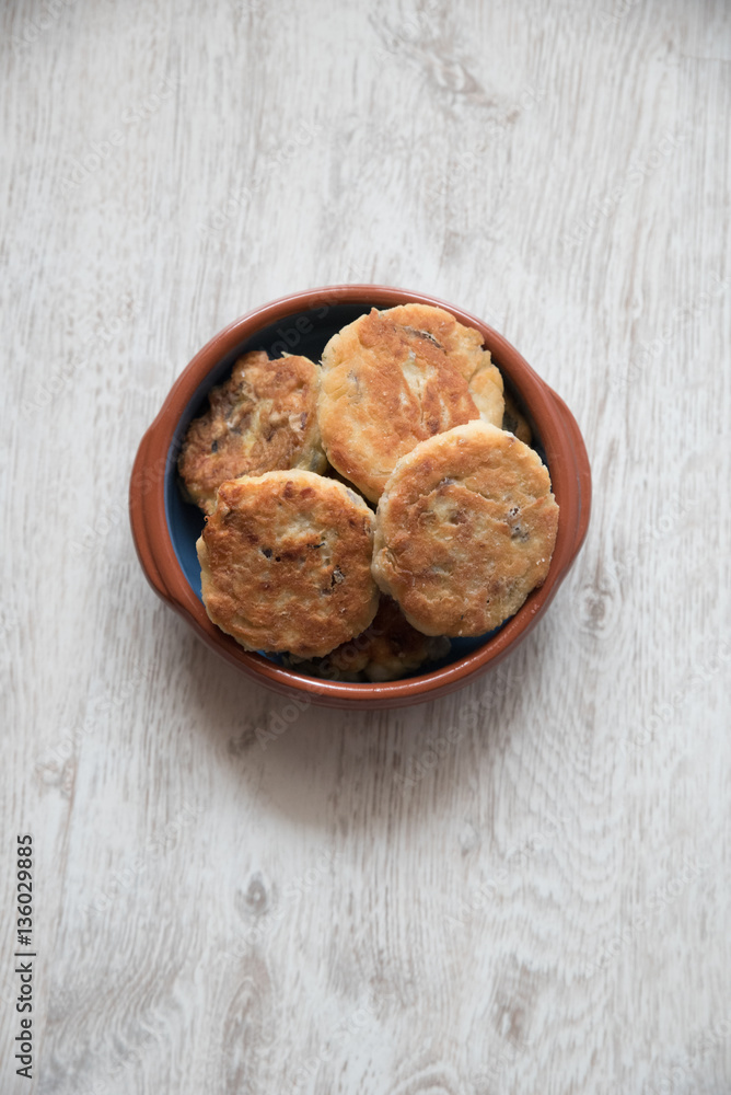 Fish cakes with herbs Fish cakes with herbs