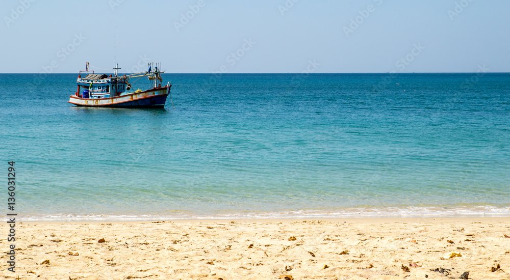 Obraz premium Fishing boat