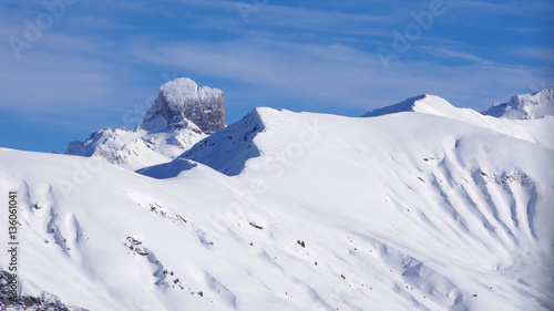 paysage hivernal en montagne - pierra menta © minicel73
