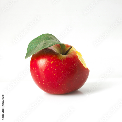 pomme croquée photo