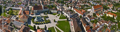 Luftbildpanorama vom schönen Kapellplatz in Altötting, photo