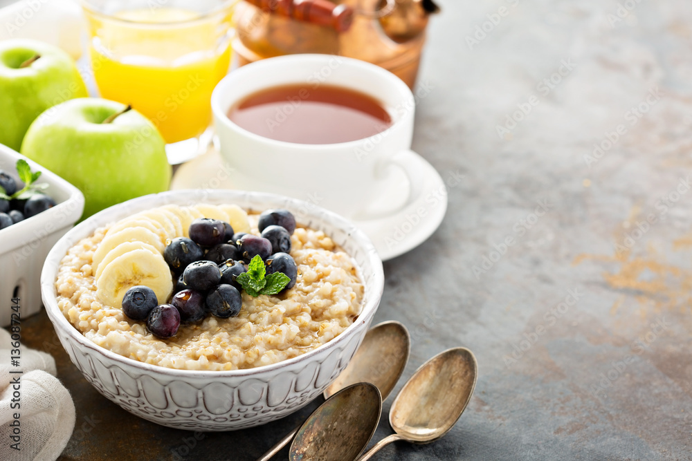 Steel cut oatmeal porridge with banana and blueberry Steel cut oatmeal porridge with banana and blueberry