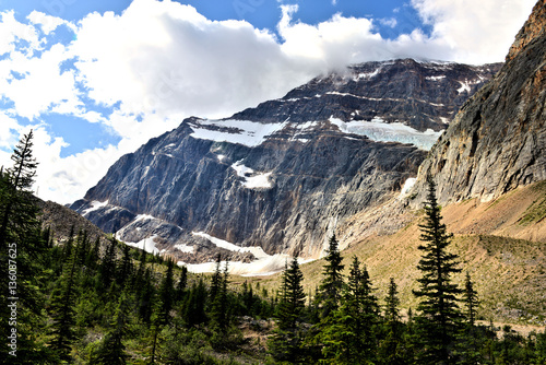 montagne au canada