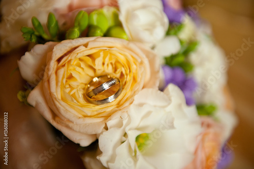 Bridal bouquet  and Wedding Rings