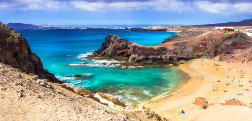Sierkussen Canarische Eilanden Vulkanische rotsen Papagayo Lanzarote  © Freesurf