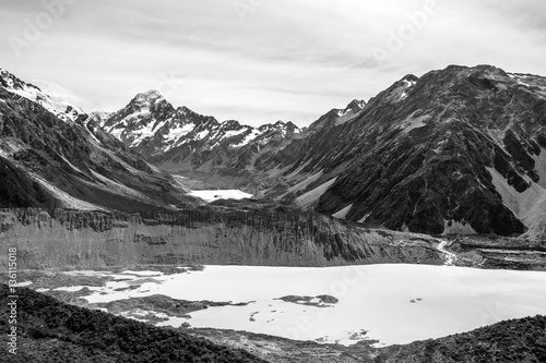 Mount Cook at the head of Hooker Valley