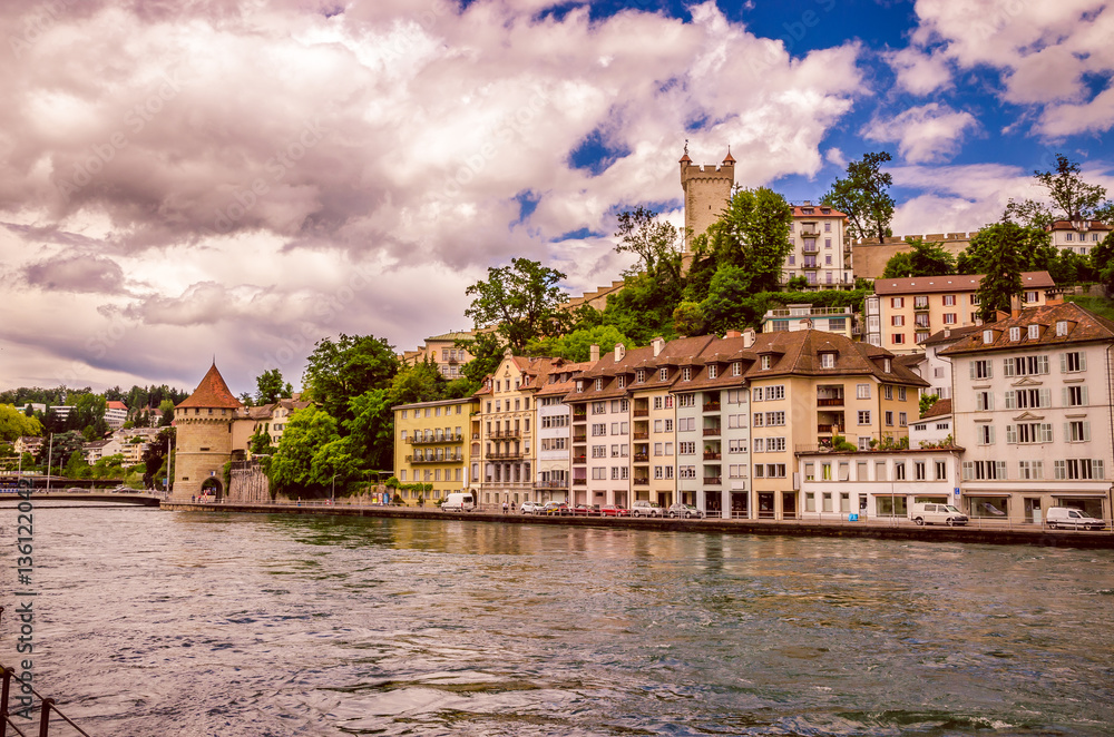 Fototapeta premium Beautiful river cityscape of Lucerne, Switzerland