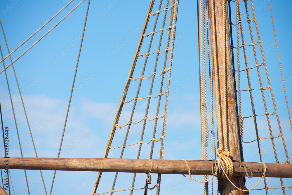 Obraz premium Rigging and ropes of ancient sailing vessel