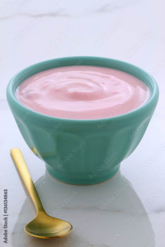 Berries french style yogurt Berries french style yogurt