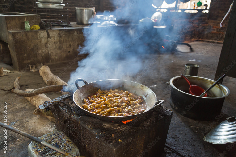 Cooking in Myanmar Cooking in Myanmar