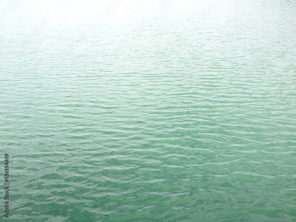 Obraz premium Light green water background