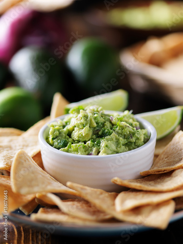 mexican guacamole and tortilla chips