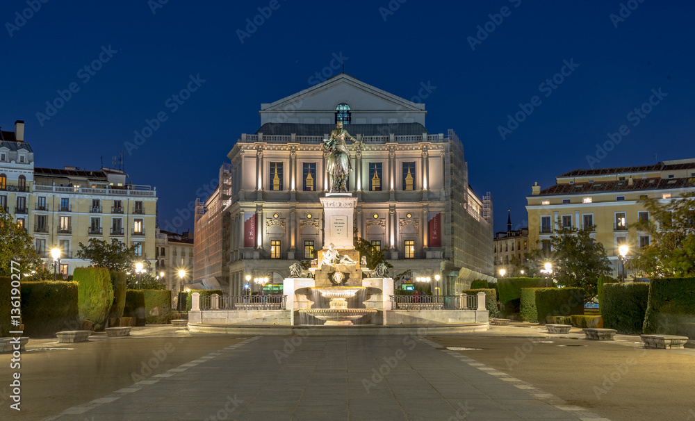 Fototapeta premium Plaza de Oriente, Madrid, Spain