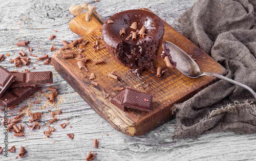 Obraz na plátně Homemade chocolate fondant