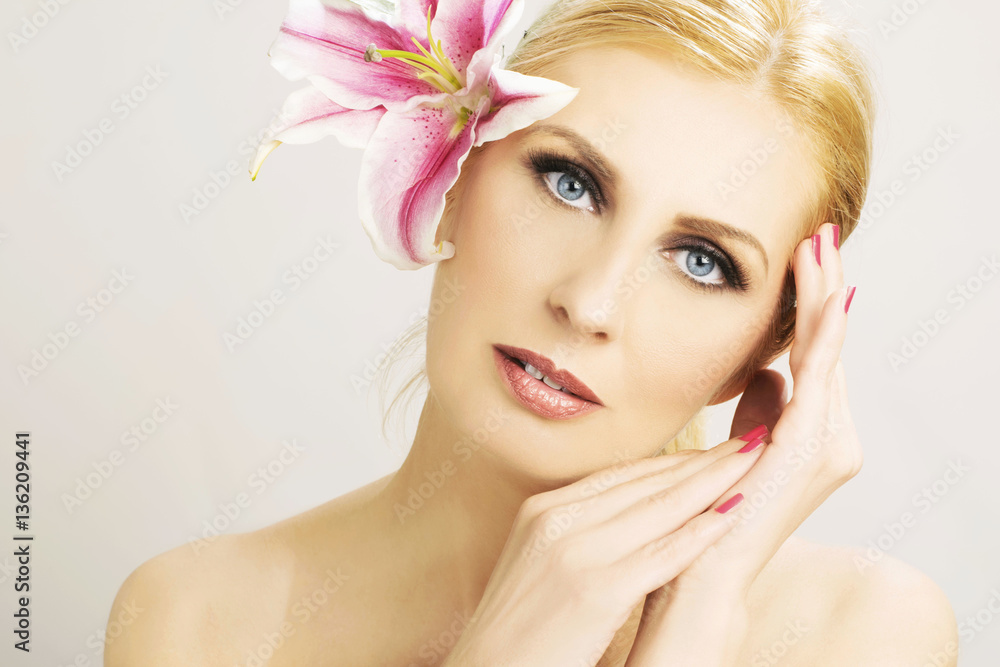 Beautiful woman with flowers Beautiful woman with flowers