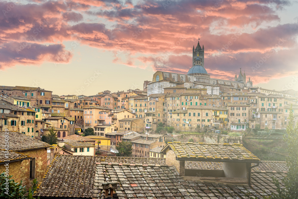 Unbelieveable view of the cityscape of Siena, amazing town in Tu