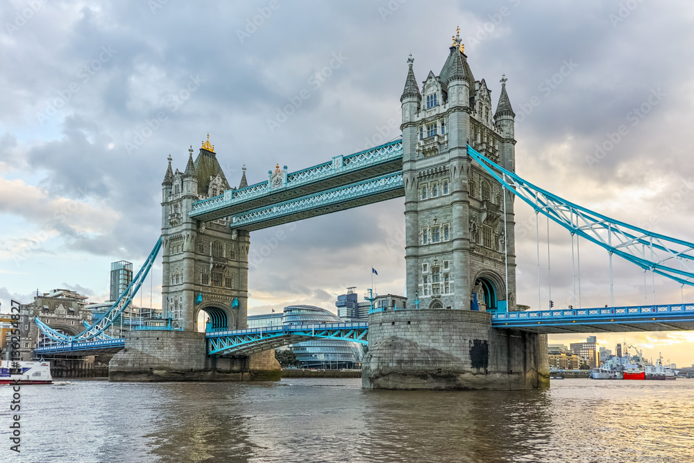 Sunset panorama of Tower Bridge in London in the late afternoon, England, United Kingdom