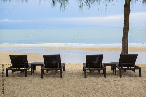 4 Relax Beach Chairs