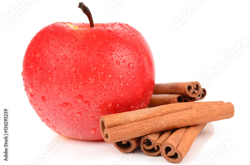 apple with cinnamon