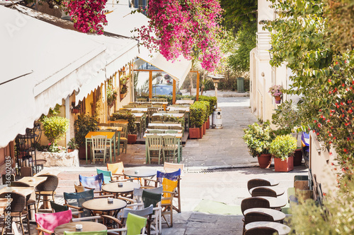 Fototapeta Naklejka Na Ścianę i Meble -  Beautiful street in the old district of Plaka in Athens, Greece