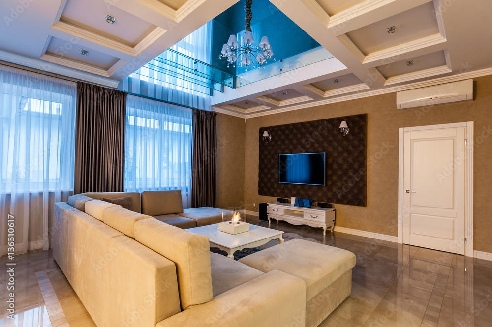 Fototapeta premium Hi-tech house. Living room with twilight