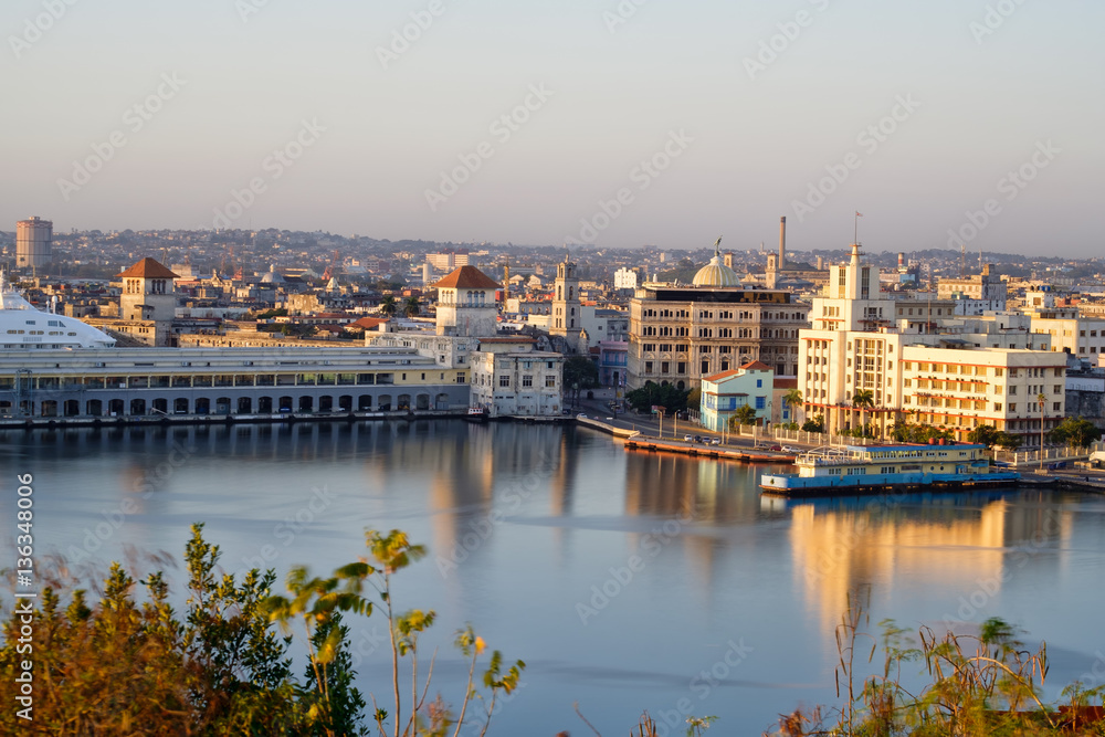 Fototapeta premium Old Havana at dawn with a view of the bay and several landmarks