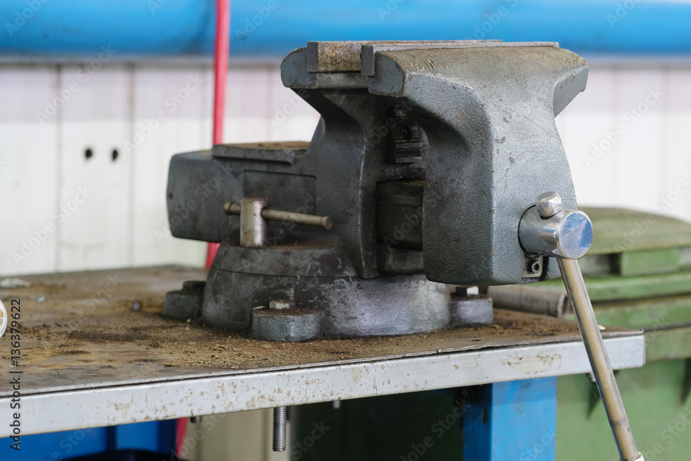 Vise on a working bench
