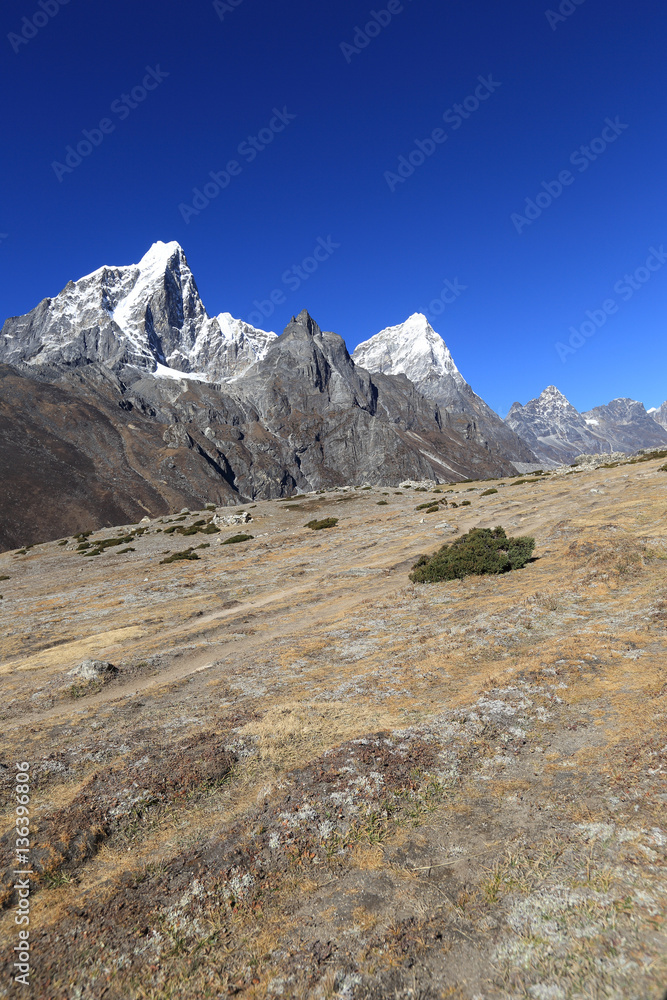 beautiful mountain landscape on the way to everest base camp