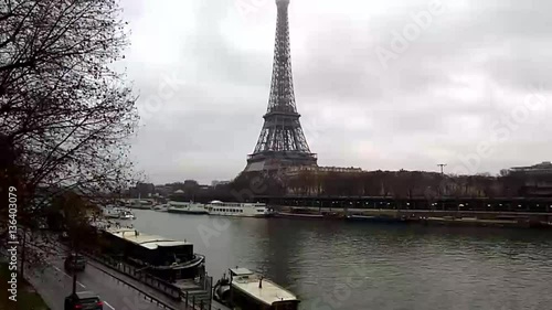 Cinemagraph Eiffel tower Paris