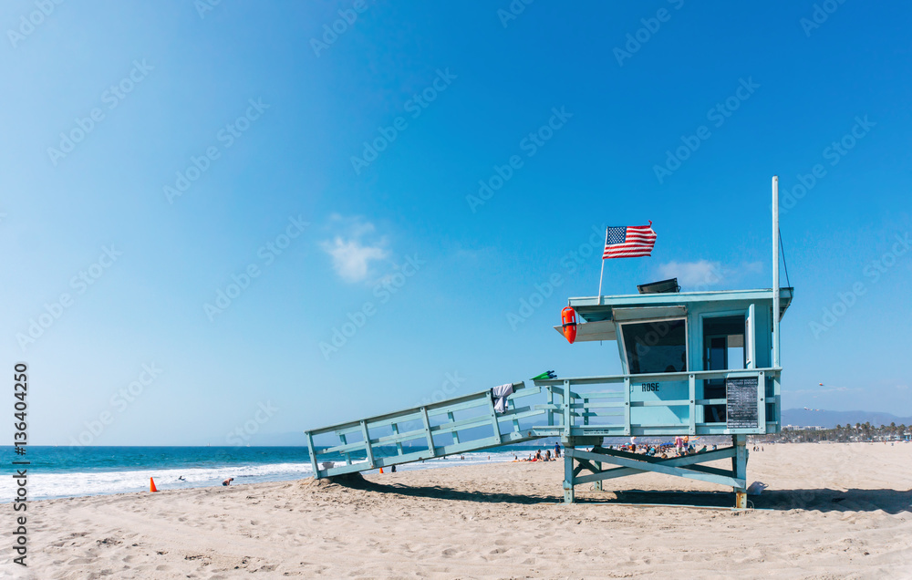 Naklejka premium Baywatch tower on a Venice beach in Los Angeles USA