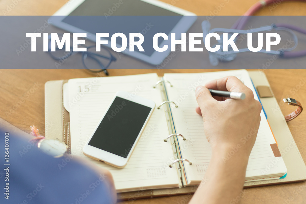 MEDICAL DOCTOR WORKING OFFICE AND TIME FOR CHECK UP CONCEPT MEDICAL DOCTOR WORKING OFFICE AND TIME FOR CHECK UP CONCEPT