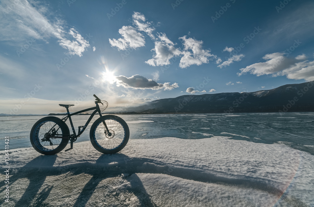Obraz premium Fatbike. Fat tire bike.