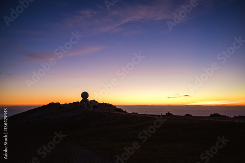 Fototapeta Naklejka Na Ścianę i Meble -  Colorful sunset over mountain landscape